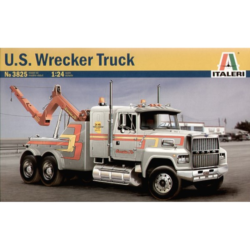 Italeri 3825 1:24 U.S. Wrecker Truck