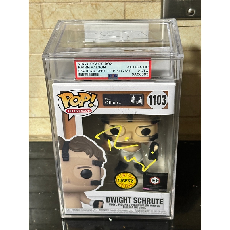 Funko Pop The Office 1103 Chase Dwight Schrute signed Rainn Wilson (Basketball) (Shirtless) PSA Authentic Hardcase encapsulated