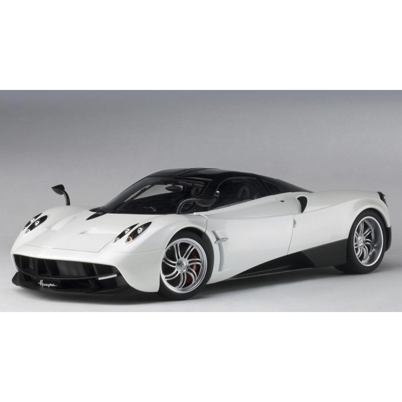 [ Back-order ] AUTOart 12231 1:12 Pagani Huayra White