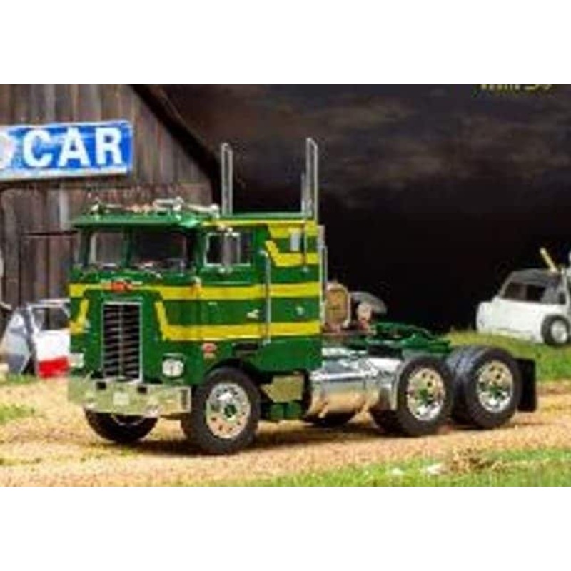 TR184 ixo 1:43 Peterbilt 352 Pacemaker 1979 Green