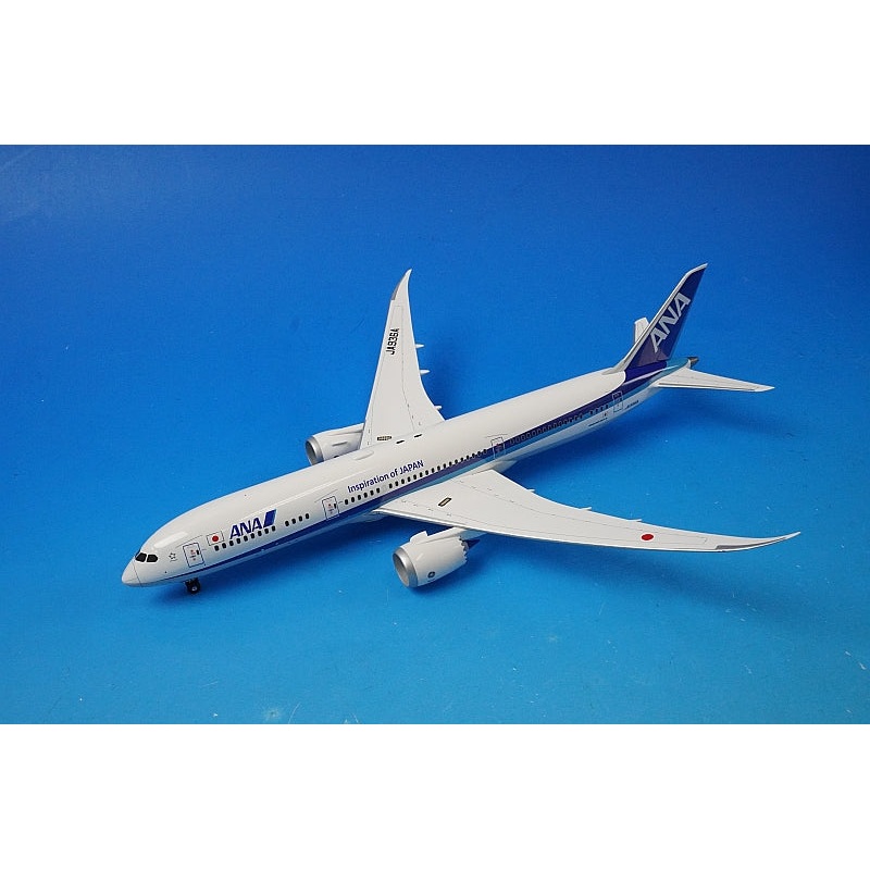 1:200 B787-9 ANA WiFi radome with gear JA936A NH20188 ANA
