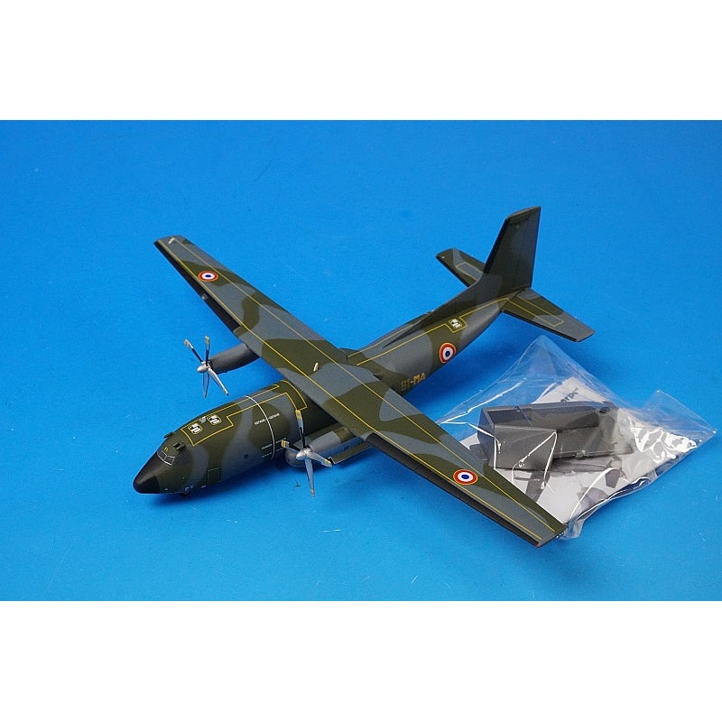 1:200 C-160 French Air Force 61st Transport Wing Orleans-Brissy Base 61-MA 558877 Herpa