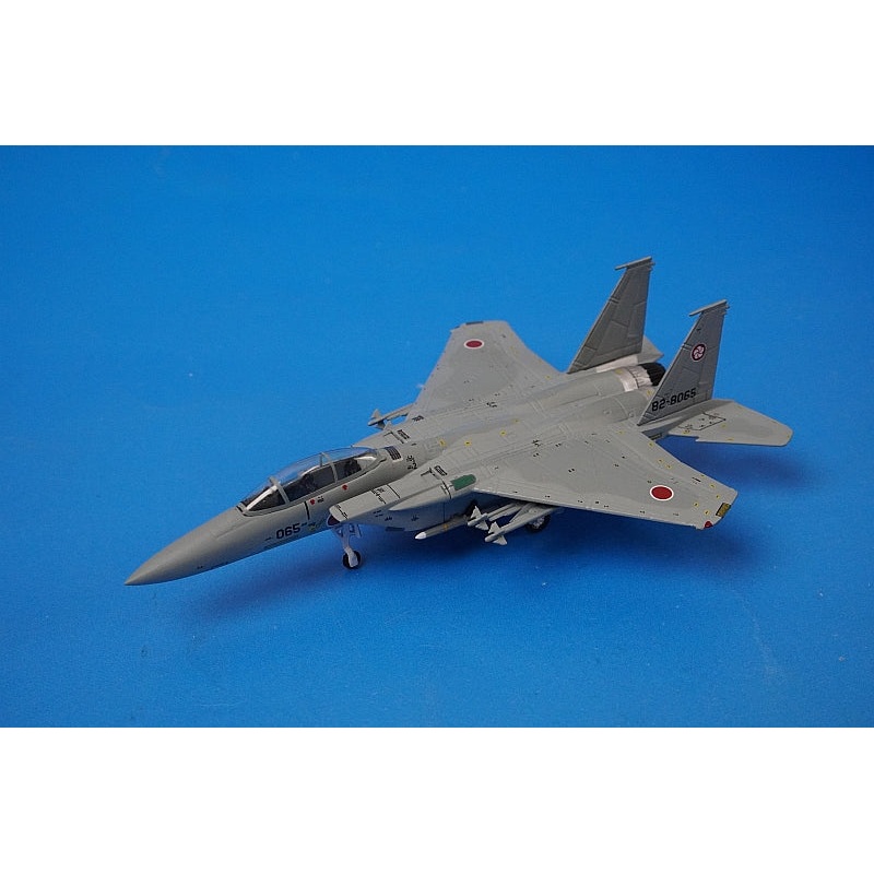 1:200 F-15DJ (two-seater type) JASDF 5th Air Wing 305th Squadron Nyutabaru A.B. #82-8065 WA22121 Gulliver