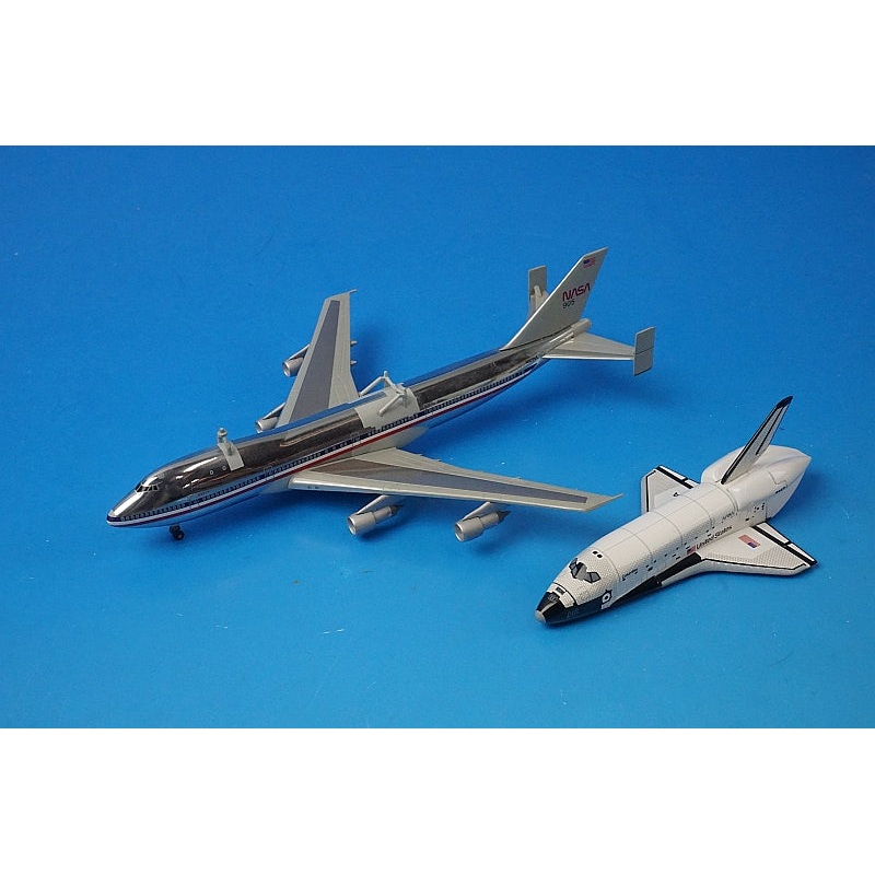 1:400 NASA Space Shuttle Orbiter Columbia (OV-102) 55244 Dragon
