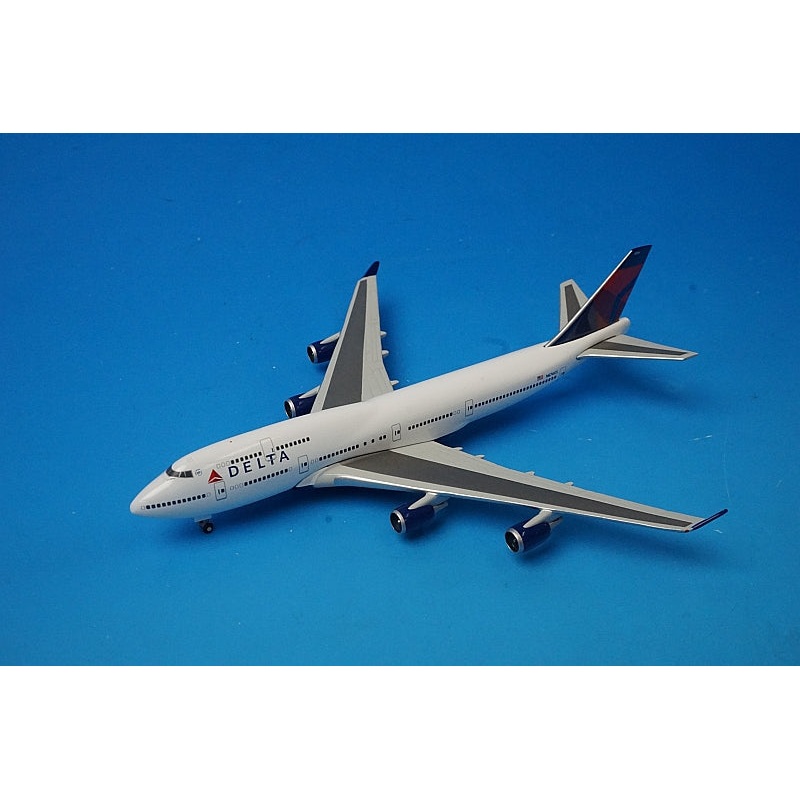 1:500 B747-400 DELTA N674US 506915-002 Herpa