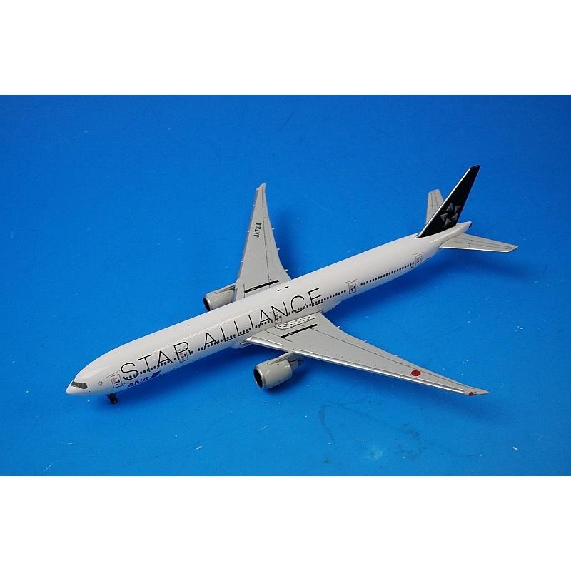 1:500 B777-300ER ANA Star Alliance JA731A NH50023 ANA airplane model