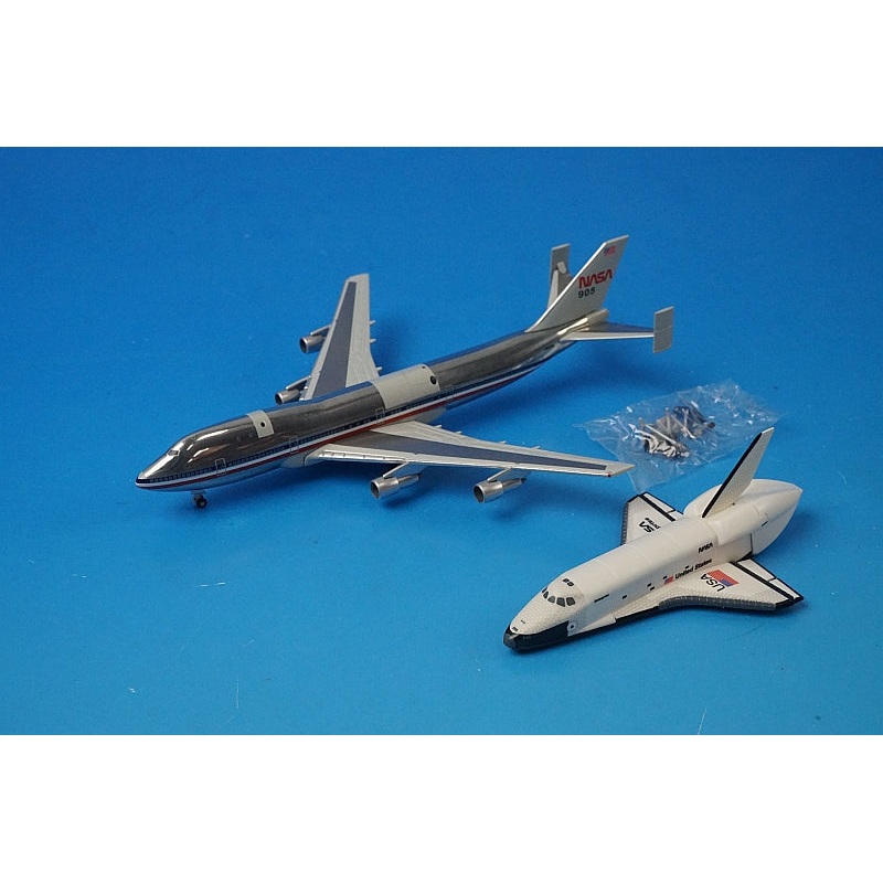 1:500 NASA Space Shuttle Enterprise (OV-101) & B747SCA N905NA 513111 Herpa