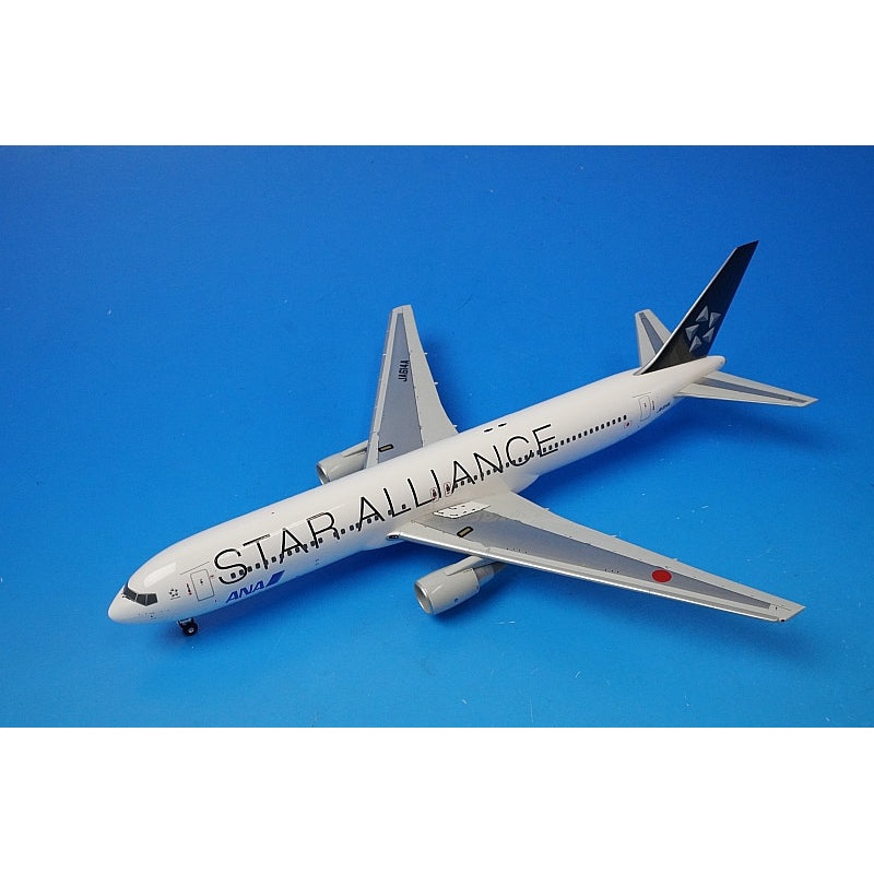 1:200 B767-300ER ANA Star Alliance JA614A NH20115 ANA