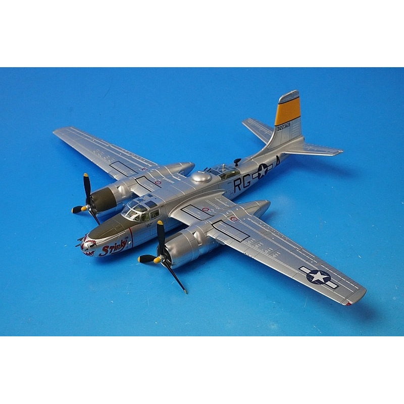 1:72 A-26B Invader USAAC Stinky HA3201 Hobby Master