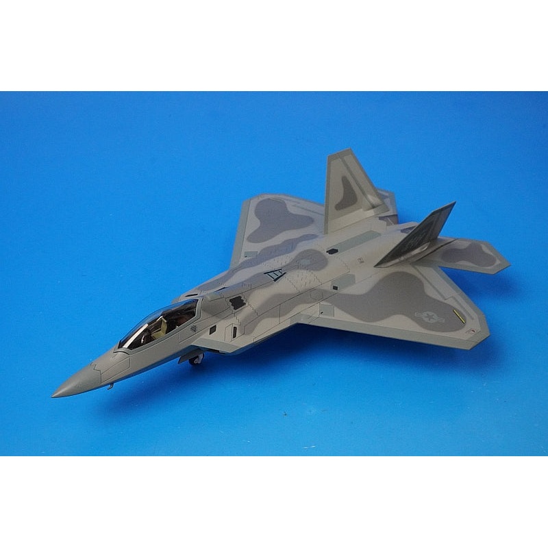1:72 F-22A Raptor USAF 19th Wing Gamecocks Joint Base Hickam #03-4046 HA2822 Hobbymaster