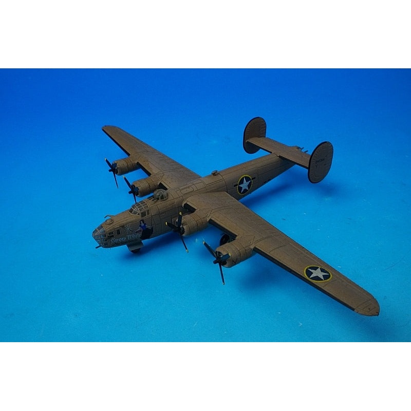 1:144 B-24D Liberator US Army Snow White HA9100 Hobby Master airplane model