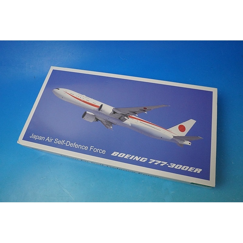 1:200 B777-300ER JASDF Japanese Government Aircraft #80-1111 EVER RISE airplane model