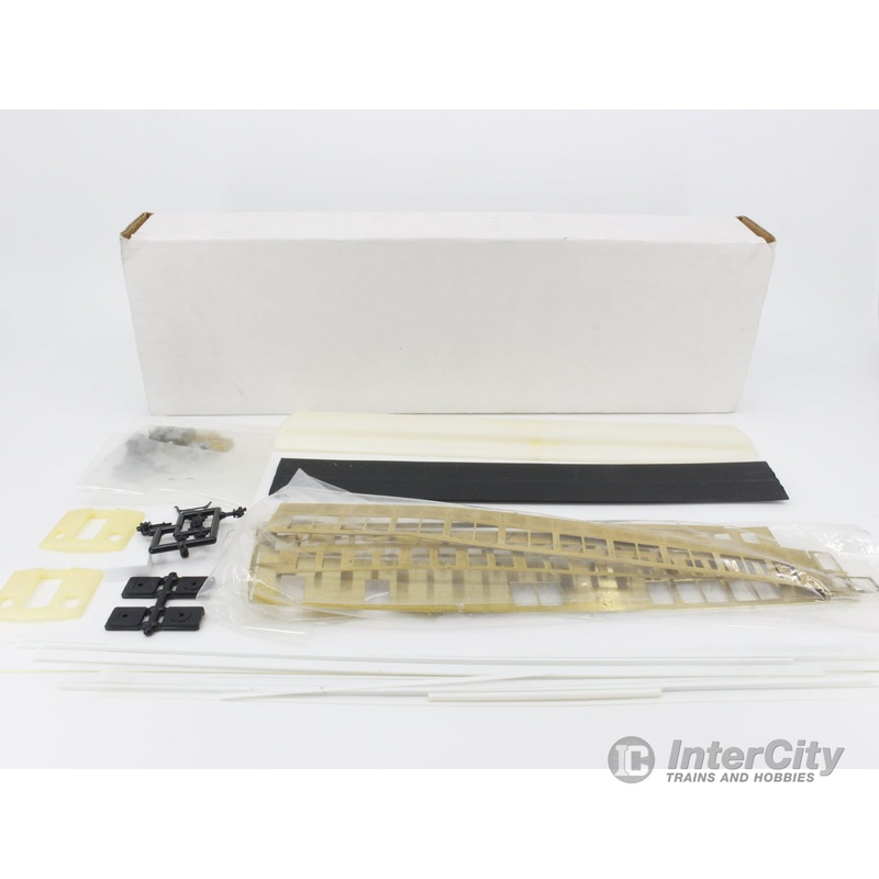 Bethlehem Car Works 714 HO Diner Passenger Car Kit Pacific Great Eastern (PGE) 653