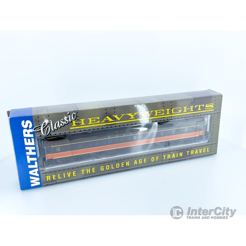 Walthers 932-10066 HO Pullman Heavyweight 8-1-2 Passenger Car Illinois Central (IC)