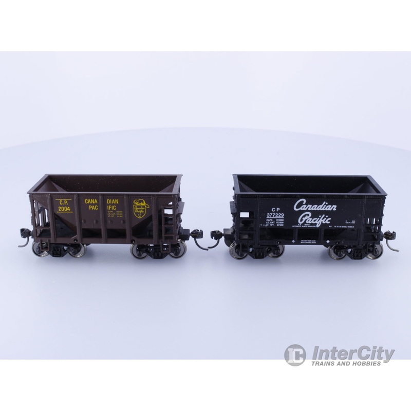 Athearn 1406 HO 2 x Ore Car Kits Built. Canadian Pacific (CP) 377229/2004