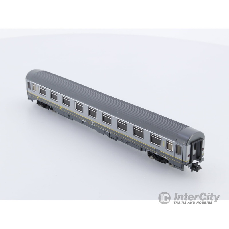 Fleischmann 814451 N 1st class Eurofima wagon FS